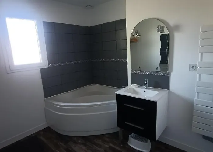 Grande Maison Entiere De 120m2 *