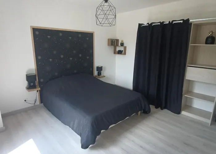 Grande Maison Entiere De 120m2 Ferienhaus Epron